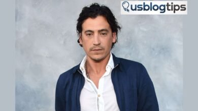 Andrew Keegan